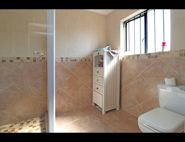 4 BEDROOM HOUSE FOR SALE IN KENSINGTON